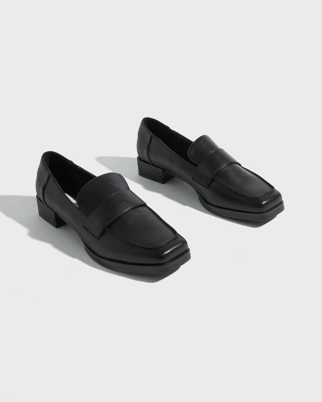 Nelly Black Square Toe Loafers