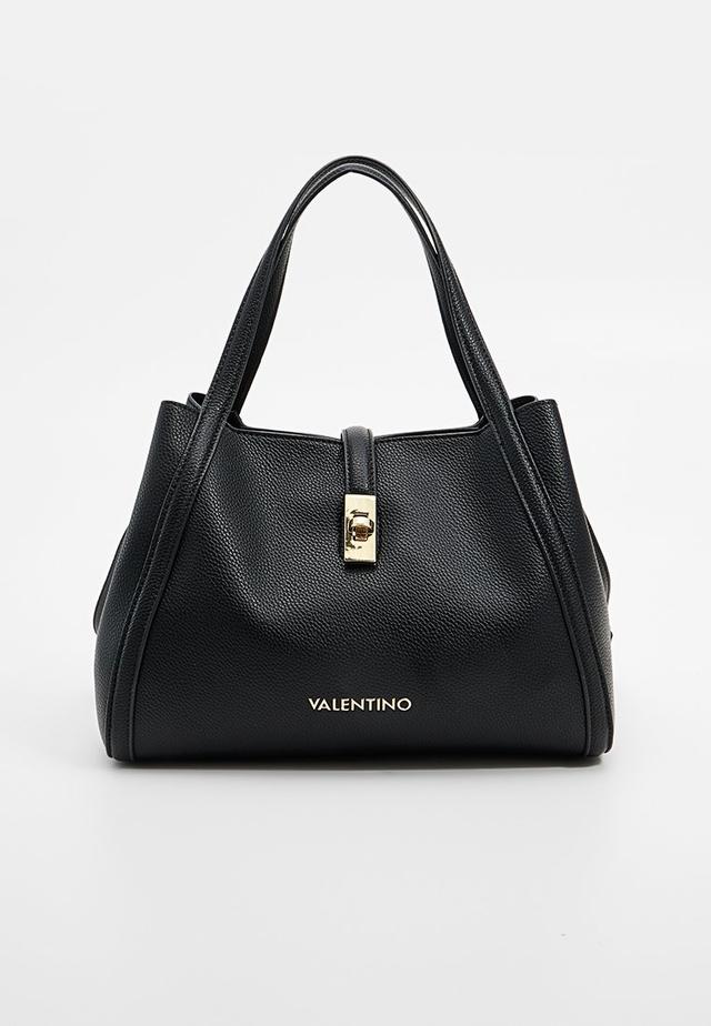 Valentino Bags LOIAS svart handväska
