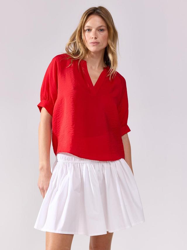 Kortärmad blus i stilren design