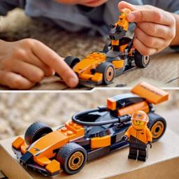 LEGO City 60442 McLaren F1-racerbil