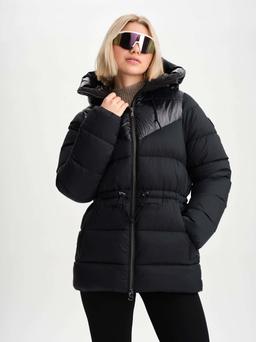 Alla kläder med fri frakt och retur