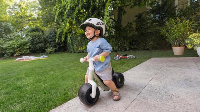 Tävla och vinn självbalanserande cykel