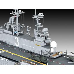 Revell Assault Carrier USS Wasp Model Ship