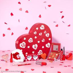 Makeup Revolution Love Actually Advent Calendar