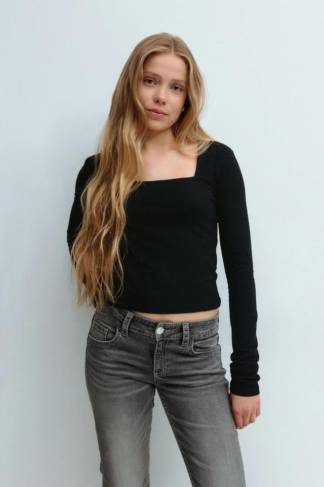 Y Square Neck Black Top