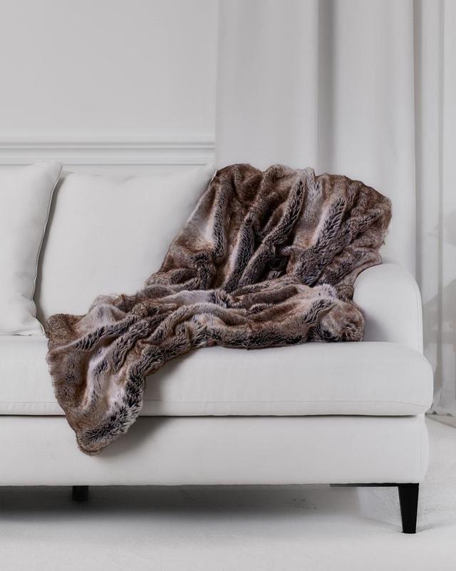 Aspen Pläd Wolf från Newport
