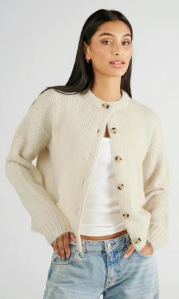 Elegant cremefärgad stickad cardigan dam
