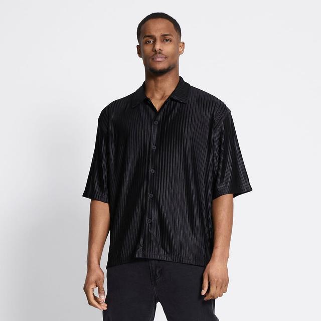 Classic Short Sleeve Pleated Shirt