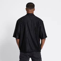 Classic Short Sleeve Pleated Shirt