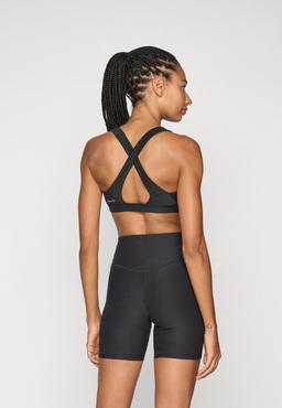 Puma
CLOUDSPUN - MID - Sport-BH med medium stöd