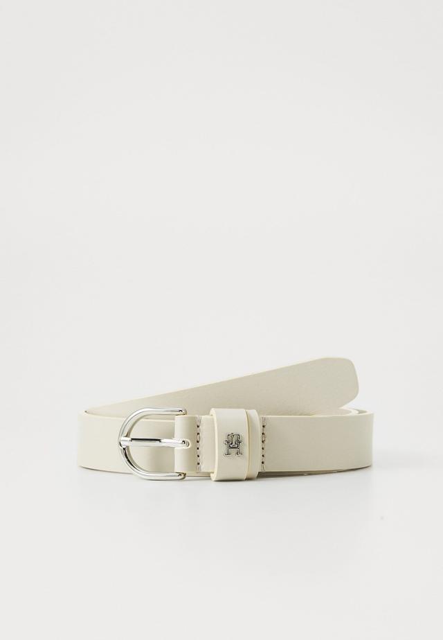 Tommy Hilfiger
ESSENTIAL EFFORTLESS 2.5 - Bälte