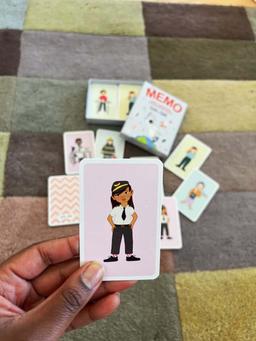 Elsa och Sam Memory Yrken Spel