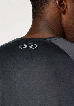 Under Armour T-shirt till träning