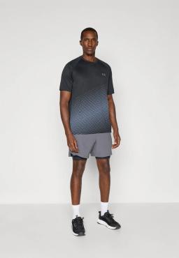 Under Armour T-shirt till träning