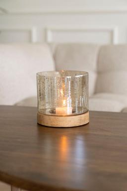 Elegant värmeljushållare i glas och trä