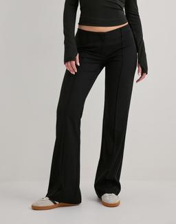 Nelly No Waist Svarta Kostymbyxor