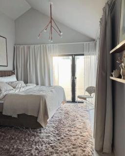 Nimbus Shape Beige Linne Ryamatta