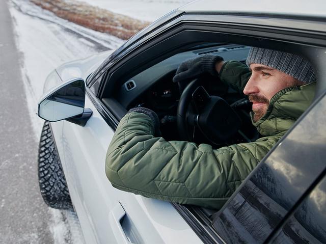 Tävling. Nokian Tyres Hakkapeliitta 01 Vinterdäck