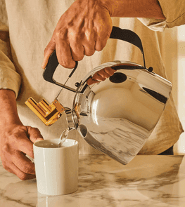 9091 Induktionsvattenkokare med Visselpipa