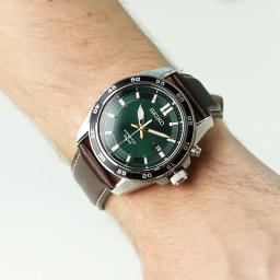 Seiko SKA791P1 Kinetic Herrklocka