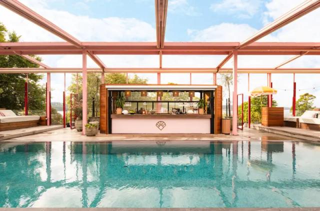 Boka hotell i Ellery Beach House