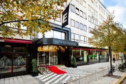 Övernattning med frukost på Elite Palace Hotel Stockholm för 2