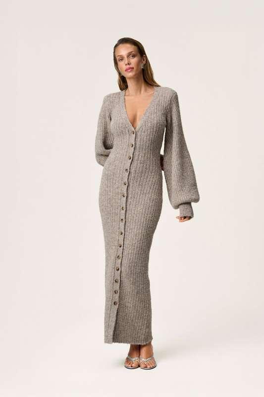 20 % rabatt på Montana-klänningar hos Adoore