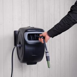 Svängbar automatisk slangvinda 40 m