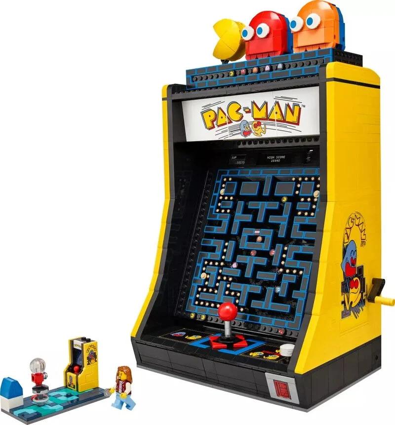 LEGO Icons PAC-MAN Arcade Set 10323