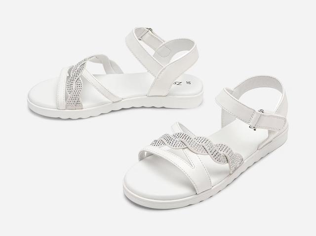 Zoey Ziz Svarta Plisserade Sandaler
