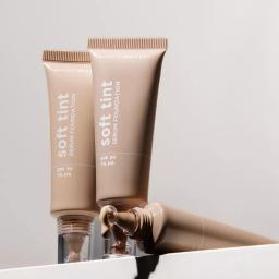 Radiant Soft Tint Serum Foundation