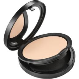 MAC Cosmetics Studio Fix Powder Plus Foundation NC10 | NordicFeel
