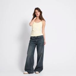 Basic Hedda Sleeveless Singlet Top