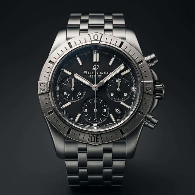 Breitling Watches for Men - Vestiaire Collective