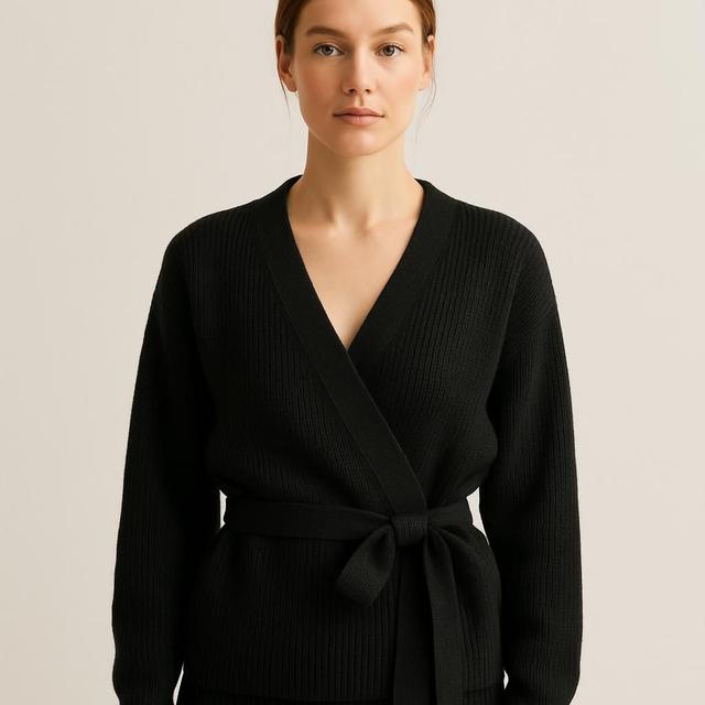 Svart stickad loungewear-kofta för dam