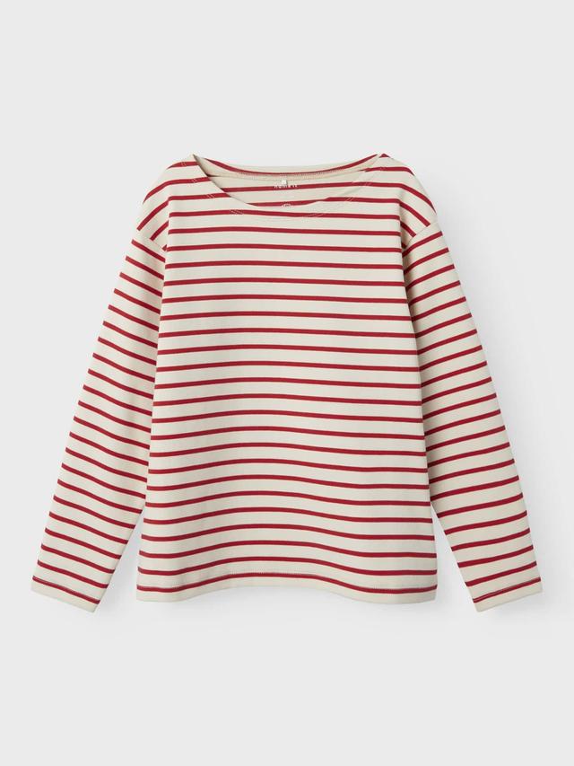 NAME IT: köp 3 varor och få 20 % rabatt