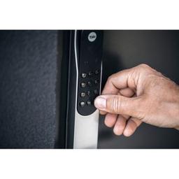 Yale Doorman Classic Silver Lock