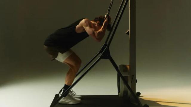 Prova Bruce Studios Gratis i 14 dagar