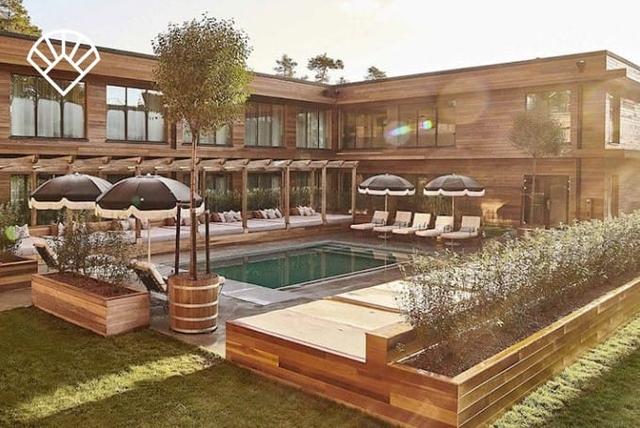 Wellnesspaket på Ellery Beach House: övernattning, frukost och Beach Club för 2 | Let's deal