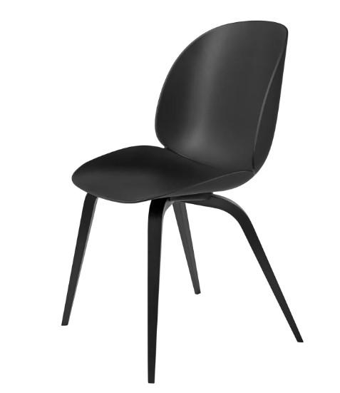 Beetle stol från GUBI