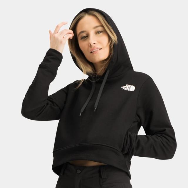 56% rabatt på The North Face Classic Pullover Hoodie, huvtröja dam