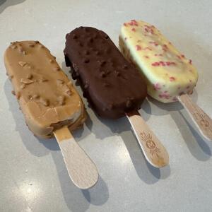 Glasstest: barn och vuxna testar GB Glaces nyheter