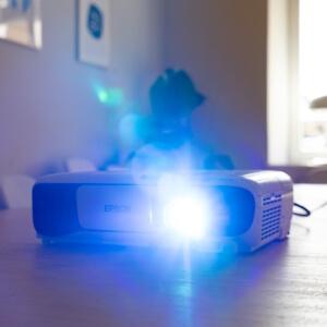 4 tips på bra projektorer till hemmabion