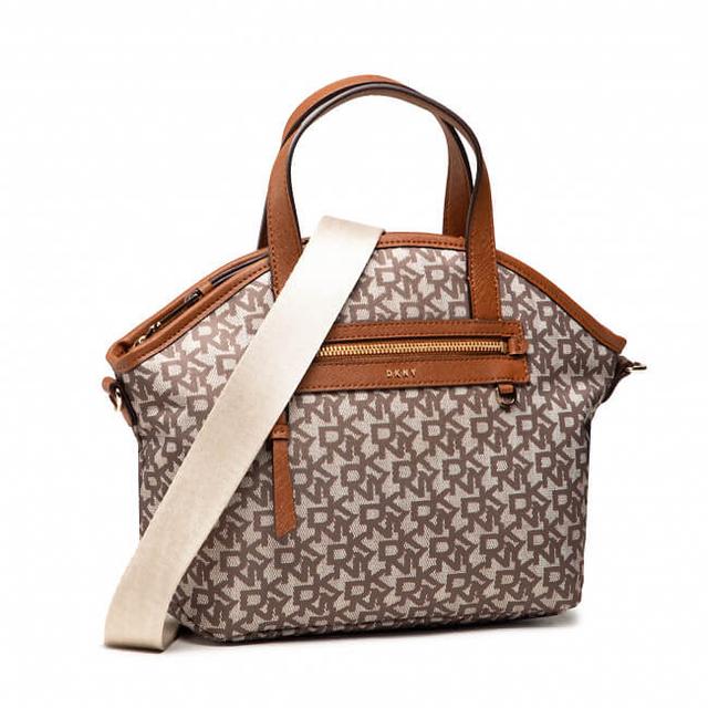 CORA SATCHEL från DKNY