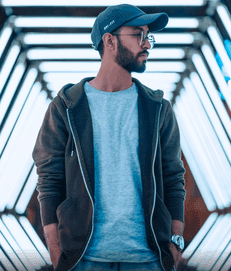 Upp till 50 % + 10 % extra alumnirabatt hos Hatstore