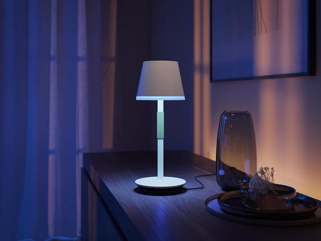 Philips Hue Go bärbar bordslampa 35 cm