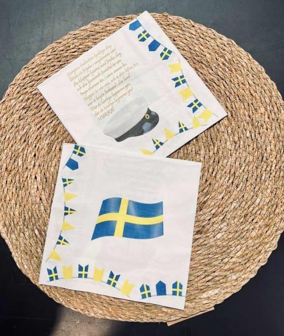 Servetter till studenten med sångtexter 20-pack 33x33cm