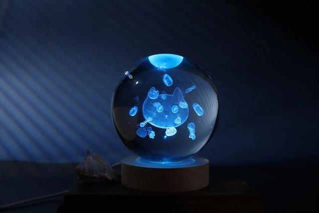 iTotal Large Crystal Sphere Lamp