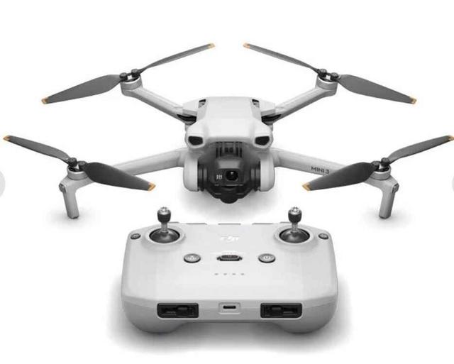 DJI Mini 3 + Remote Controller