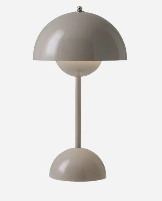 VP9 Flowerpot portabel lampa